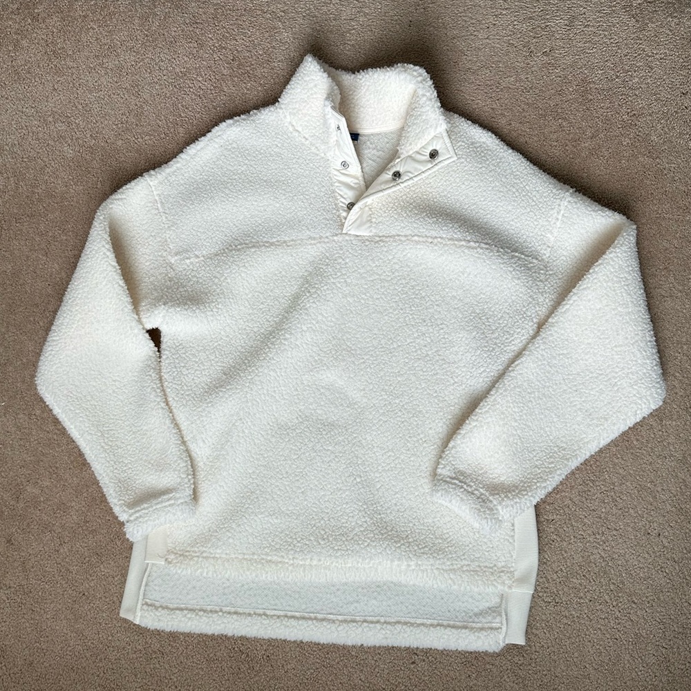 Oversized Fuzzy Pullover